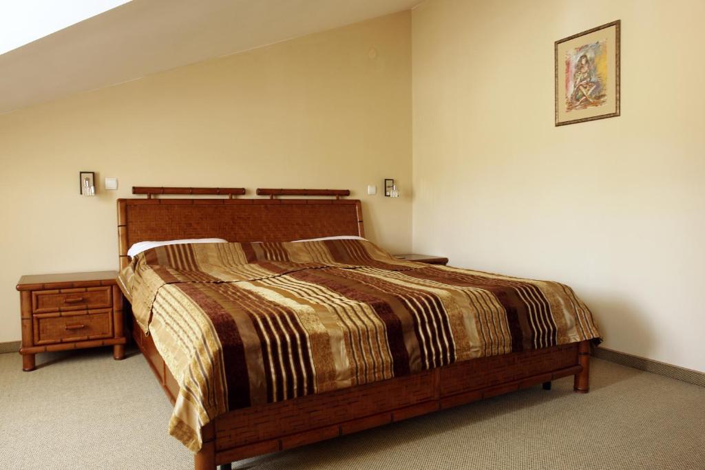 Hotel Orbel Dobriniste Szoba fotó