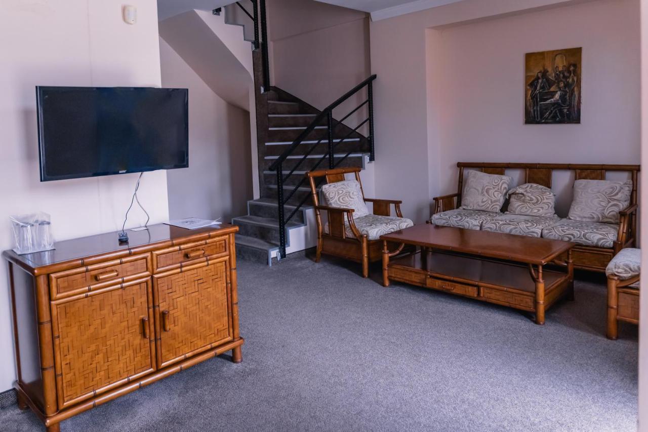 Hotel Orbel Dobriniste Kültér fotó