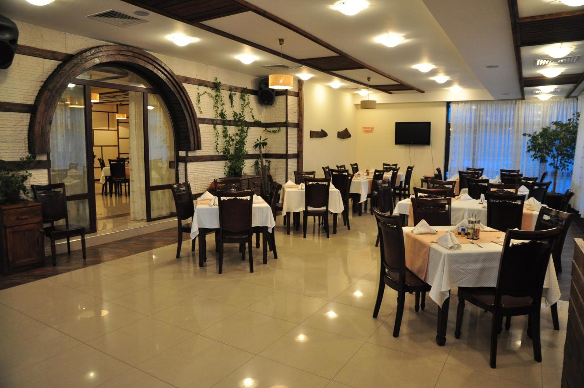 Hotel Orbel Dobriniste Kültér fotó