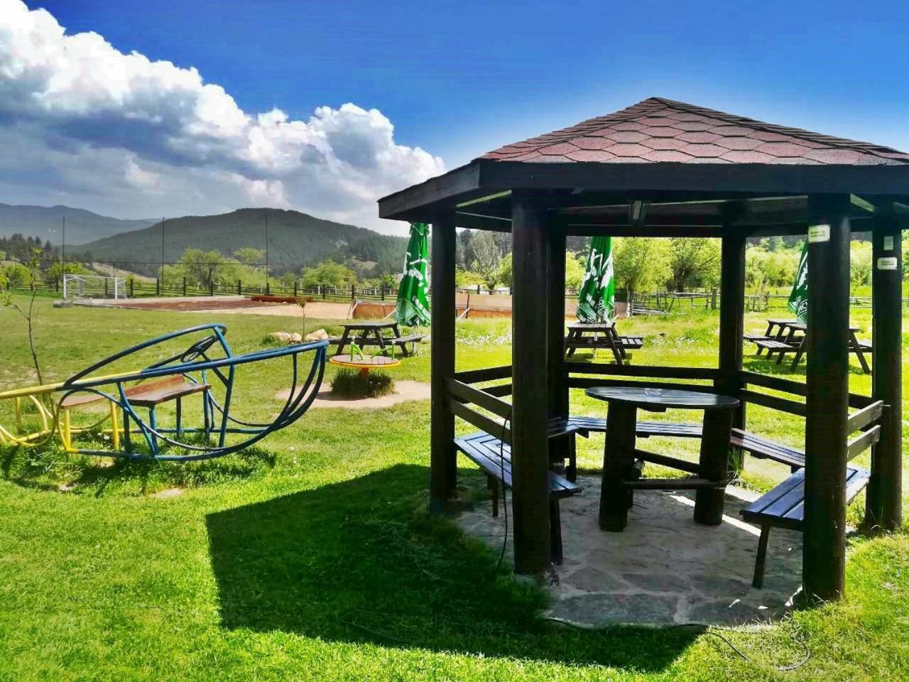Hotel Orbel Dobriniste Kültér fotó